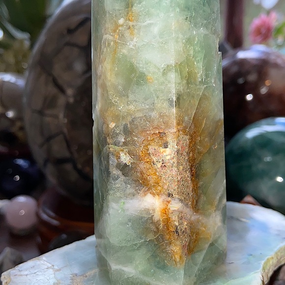 🔥SALE🔥 Green Fluorite Crystal Tower With Sparkles! - Picture 8 of 11